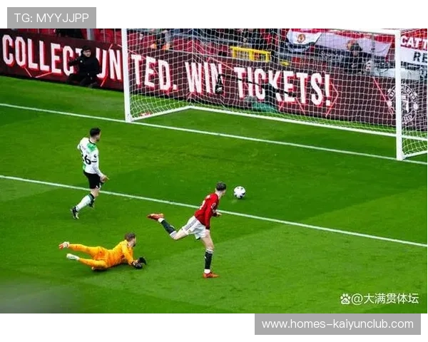 利物浦萨拉赫点球冷静破门：红军之心的瞬间绽放